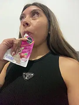 Sara-cooper2's cam snapshot