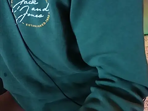 daemon999's cam snapshot