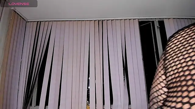 kendra_crow's cam snapshot