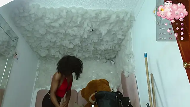 puca_ebony live sex cam