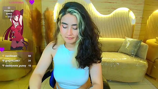 sofi_r_'s cam snapshot