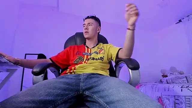 Aleck_Boy live sex cam