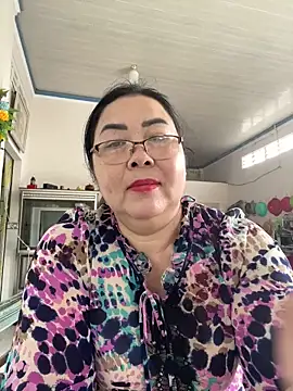 Alinat_'s cam snapshot