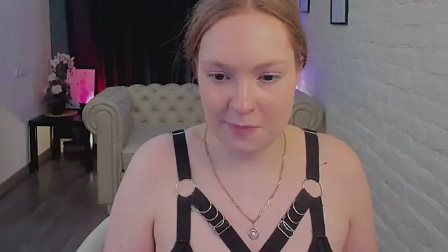 Elizabeth_Walson's cam snapshot