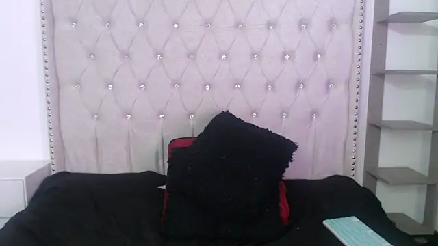 Abril_Squirt's cam snapshot