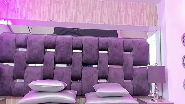 Charlotte_Myers's cam snapshot