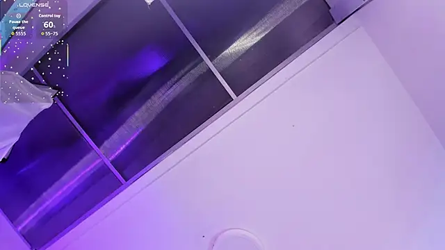 Bella_walker_'s cam snapshot