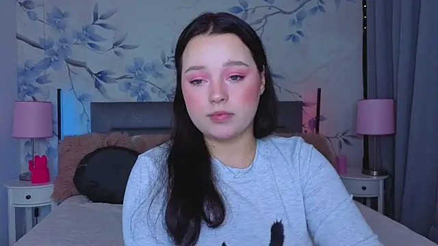 Cute_kitty-'s cam snapshot