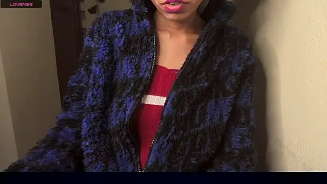 Madhubala01's cam snapshot