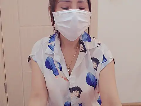 ruby_8x live sex cam