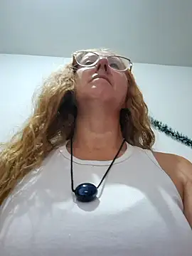 MILEIDE980 live sex cam