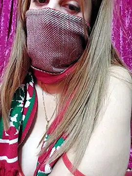 LouNa-Horny-'s cam snapshot