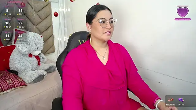 heluejamil live sex cam