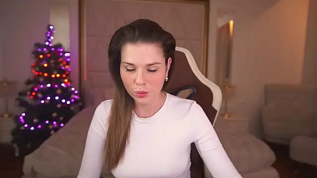 KissableKira's cam snapshot