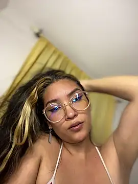 baby_lizy's cam snapshot