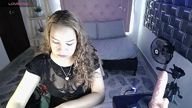 Dulce__Lovee's cam snapshot