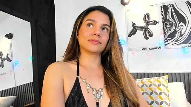 Cloe_Bonne live sex cam