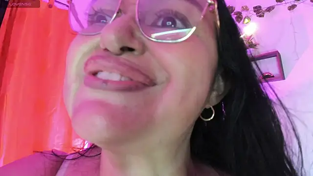 Gia_Nahomi's cam snapshot