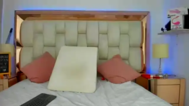 emilyparkerr01's cam snapshot