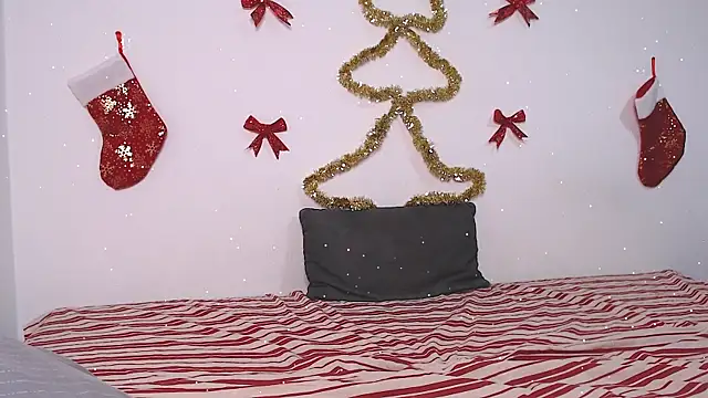 litle_owl's cam snapshot