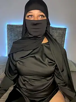 Raishaa-'s cam snapshot