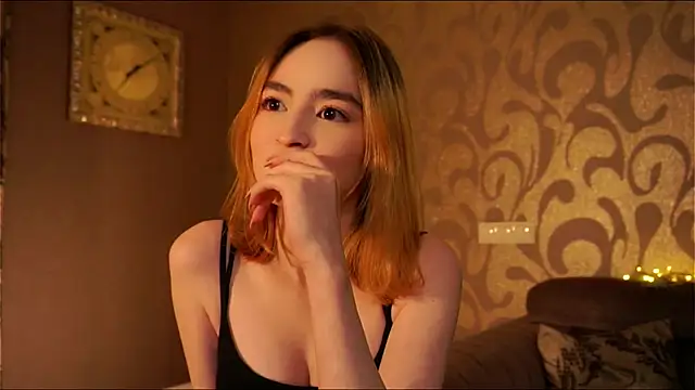 JuIianneDelfino's cam snapshot