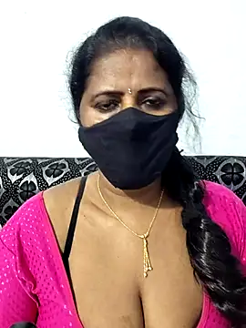 siri_tamiltelugu's cam snapshot