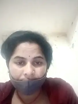 JULEE-740's cam snapshot