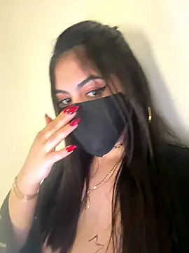 Hot-Sarah-arab live sex cam