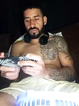 Alexsexygamer live sex cam