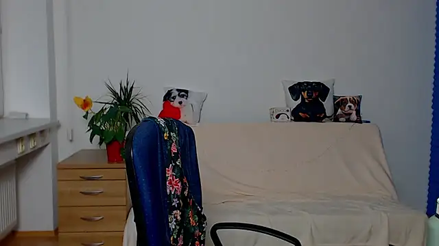 ZeinMiracles live sex cam