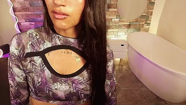 Ariannaa_tay's cam snapshot