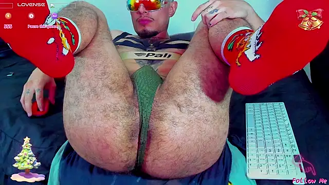 Piggy_Eddy live sex cam