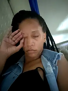 isaachot26's cam snapshot