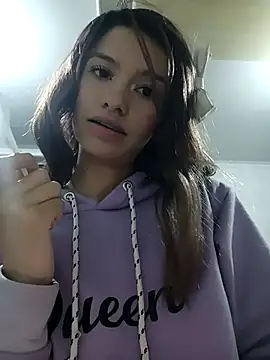 Sofiia_cute_ live sex cam