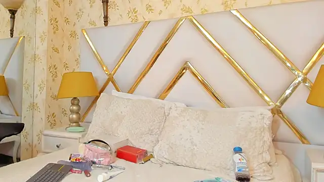 RachelleEvans's cam snapshot