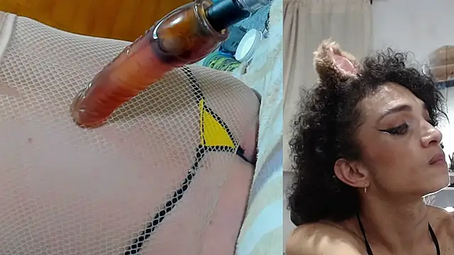 afroditacute15 live sex cam