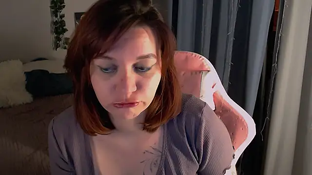 Milaniya_Poolys's cam snapshot