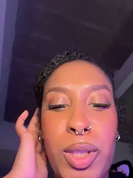 Your_Paris live sex cam