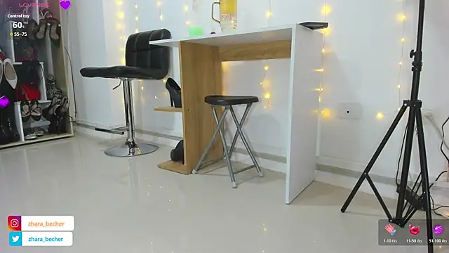 Zhara_becherovka live sex cam