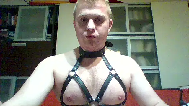 Matttthees live sex cam