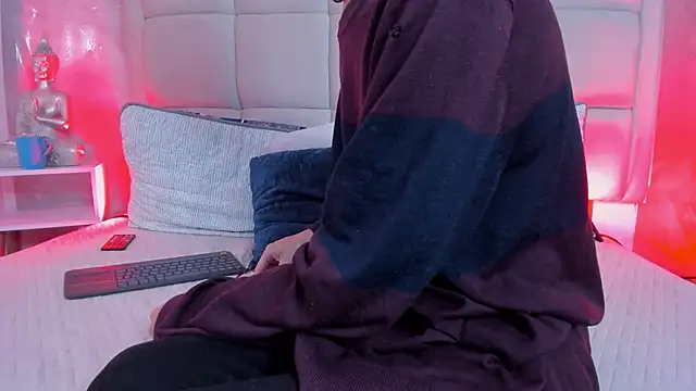 Hecatee_77 live sex cam