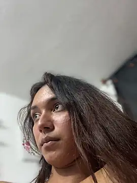 Nikol_Rang__ live sex cam