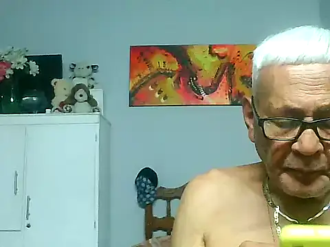 dirtysluttyfist's cam snapshot