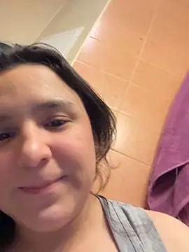 Luisa_Hall live sex cam