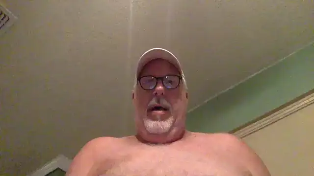 superbearboss live sex cam