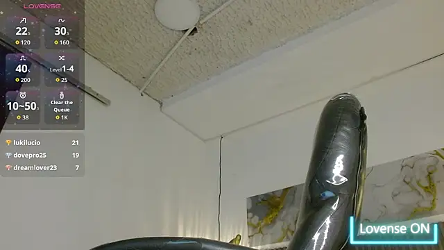 Dyla_n18's cam snapshot