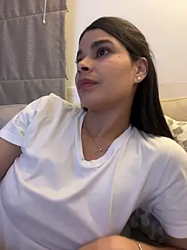 Leah_Honey26 live sex cam