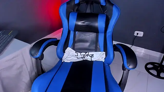 ftm_dani live sex cam