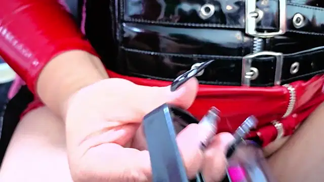 Toy-of-Pain's cam snapshot